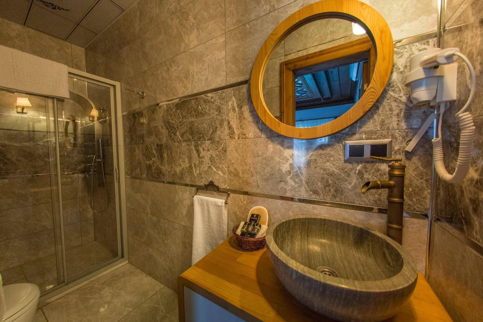 Bayezid Han Konak (Adults Only) Amasya Exteriör bild